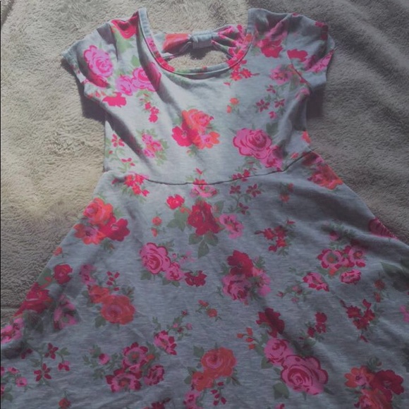 Cute Dress For A 7-8 Year Old Girl - Picture 3 of 3